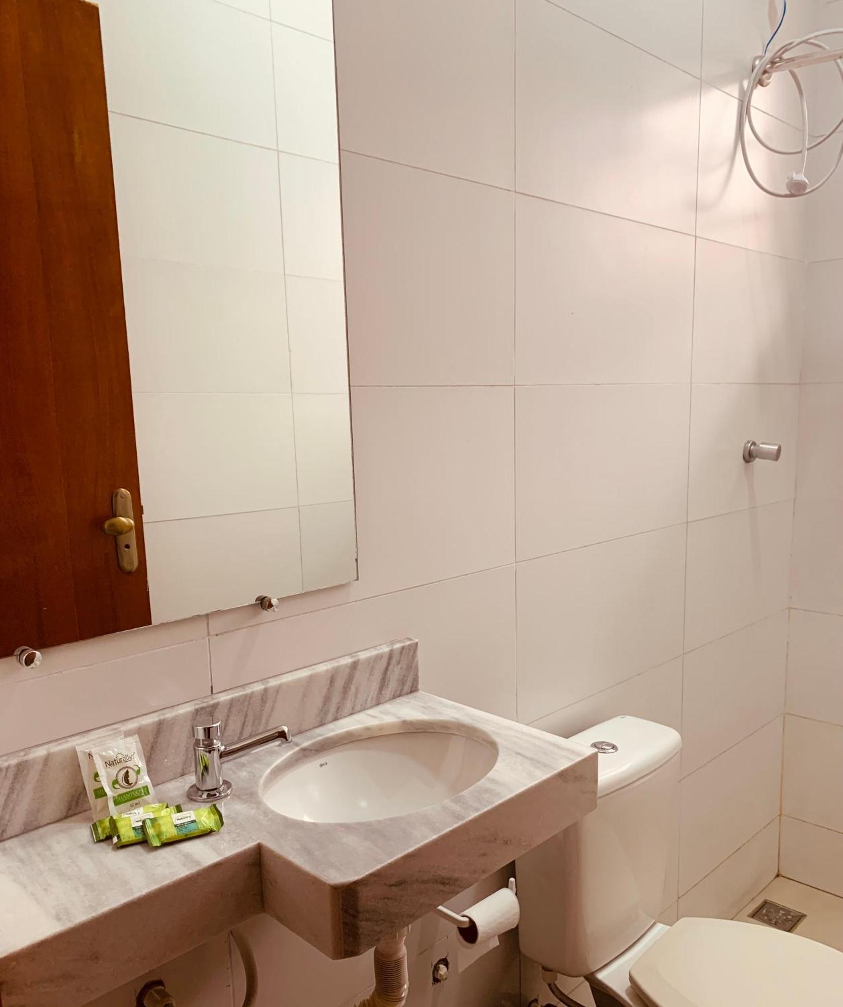Hotel Belvedere Araras - Facil Acesso Hospital Sao Leopoldo E Faculdades الغرفة الصورة